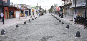 Semi peatonal en el centro comercial de Grand bourg