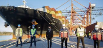 Llegó otro barco desde China con insumos médicos para la provincia de Buenos Aires