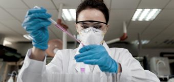 Buenos Aires aumentó la cantidad de laboratorios y puede realizar 15 mil diagnósticos diarios