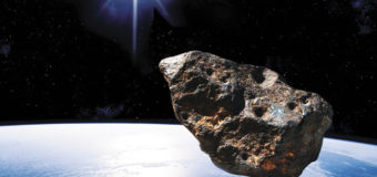 Un gran asteroide, muy cerca de la Tierra