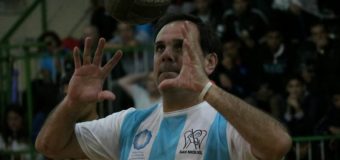 El emblemático Javier Weber dio una clínica de vóley a jóvenes deportistas de San Miguel