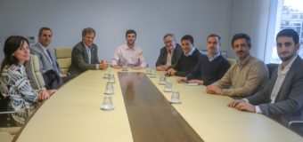 La Provincia firmó un convenio con Anses para garantizar el acceso a la AUH a 400 mil chicos