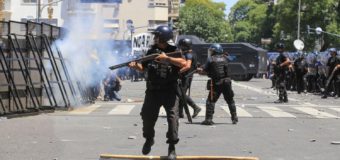 Sin quorum, con represión, y la ley cachivache // Por Miguel Angel De Renzis