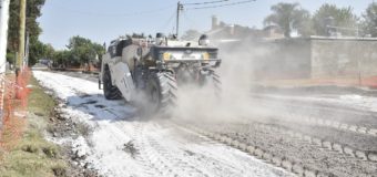 Pavimentación y obra hidráulica en accesos a escuelas de Malvinas Argentinas