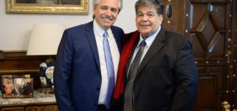 Reunión de trabajo en la Rosada entre Alberto Fernandez y Mario Ishii