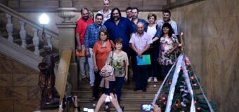 Provincia acordó con los gremios estatales y docentes dos nuevos aumentos salariales y llevó la paritaria anual al 60%