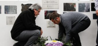 Achával homenajeó a los héroes pilarenses del General Belgrano en el Cenotafio