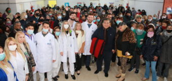 El intendente Ishii encabezó la 1° entrega del programa de 5.000 anteojos para José C. Paz