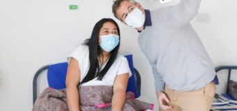 Achával acompaño los festejos por el Día de las Infancias en la Maternidad y el Falcón