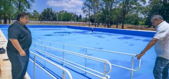 Mario Ishii supervisó la etapa final de la nueva pileta de natación para la colonia municipal