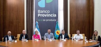 EL INTENDENTE ISHII FIRMA ACUERDOS PROVINCIA LEASING PARA OPTIMIZAR EQUIPAMIENTO VIAL DEL MUNICIPIO