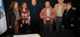 Familias de José C. Paz firmaron los títulos de su propiedad