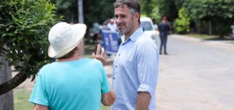 Pilar: Achával recorrió la obra de nuevos asfaltos en Del Viso