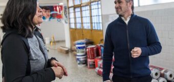 Achával recorrió obras de mantenimiento que se hacen en las escuelas en el receso de invierno