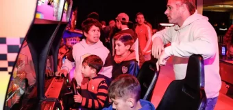 Parque Pilar: Cine, juegos de fútbol, Zona gamer, simulador de F1 en vacaciones de invierno