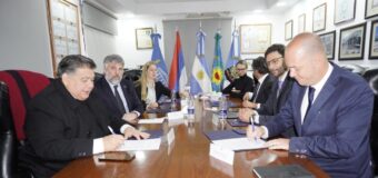 El intendente Mario Ishii fortalece lazos y firma convenio con una de las compañias de medicamentos más grandes del mundo