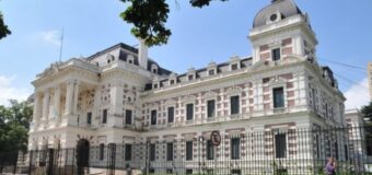 Paritarias: acuerdo de Provincia con los estatales por un aumento de 9% en dos tramos