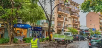 San Fernando reacondiciona la ciudad tras el temporal de vientos de 100 km/h