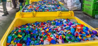 San Fernando recicló otros 7.000Kg de tapitas plásticas y papeles para ayudar al Hospital Garrahan