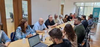 Convocan a paritarias a los docentes y estatales bonaerenses