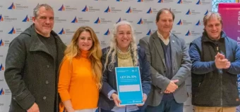 40 familias de San Fernando recibieron las escrituras de sus hogares