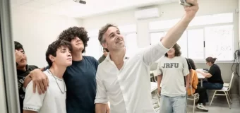 Federico Achával acompañó el cierre del ciclo lectivo en la nueva secundaria de Villa Morra