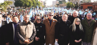 Multitudinario acto por el Día de la Bandera en José C. Paz